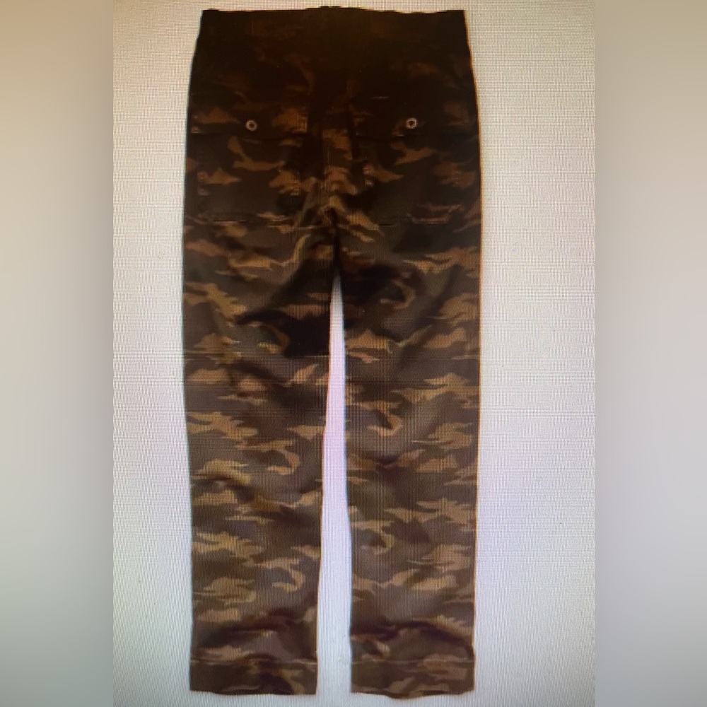 AMERICAN EAGLE MISSES EX BOYFRIEND PANTS CARGO PRINT SIZE SMALL NWT! - Picture 3 of 6